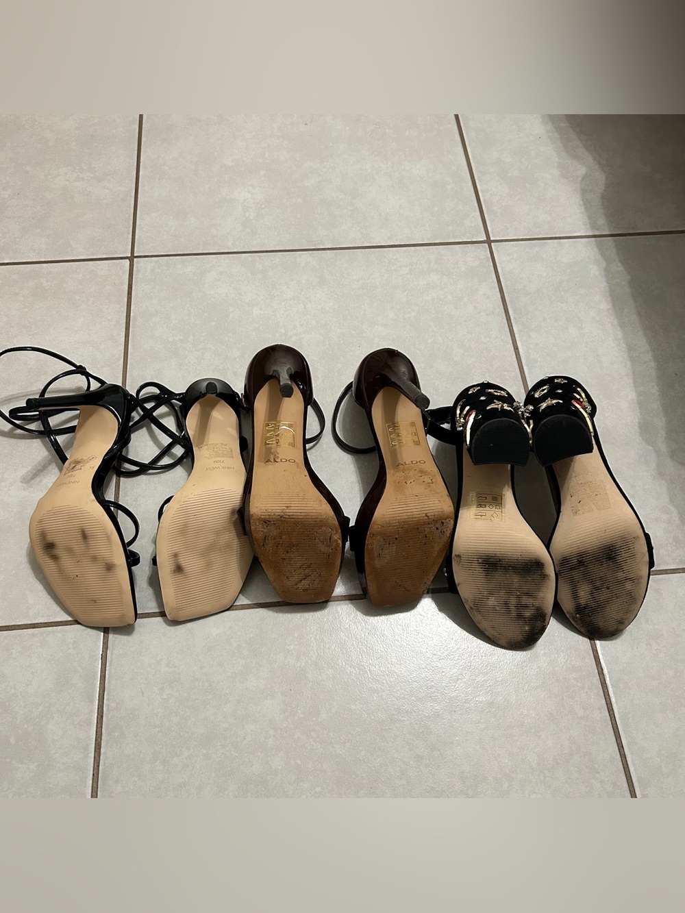 High heel lot size 7 & 7 1/2 - Picture 2 of 14
